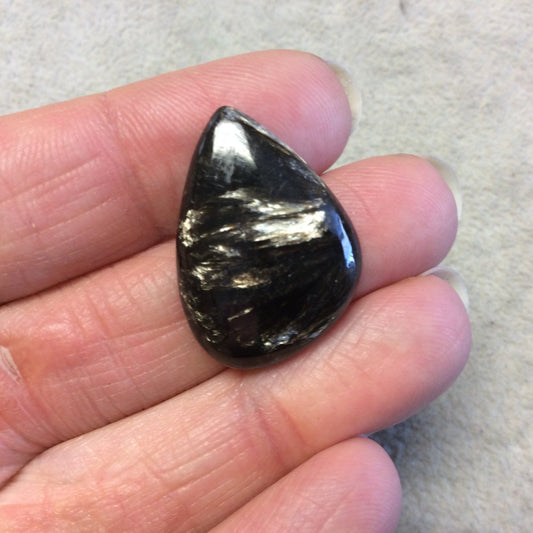 OOAK Golden Seraphinite Freeform Shaped Flat Back Cabochon - Measuring 19mm x 27mm, 4mm Dome Height - Natural High Quality Gemstone