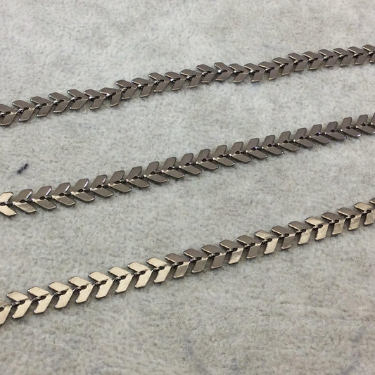 Gunmetal Plated Copper Chevron Cable/Link Chain - 6mmx5mm Chevron Links With Central Hole - Sold By the Foot, or In Bulk! (CH475-GM)