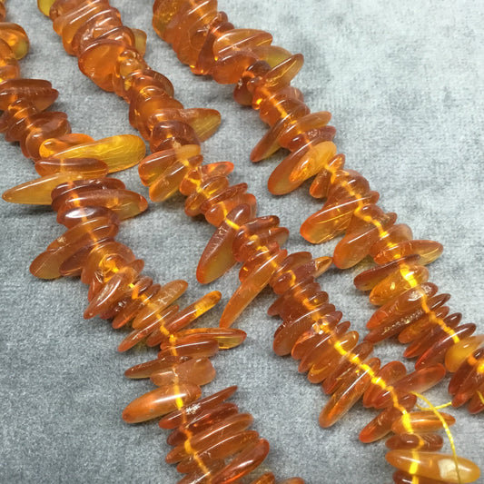 Natural 2-4mm x 8-13mm Golden Baltic Amber Smooth Freeform Flat Nugget Shaped Beads with 0.6mm Holes - 16.5" Strand (Approx. 140 Beads)