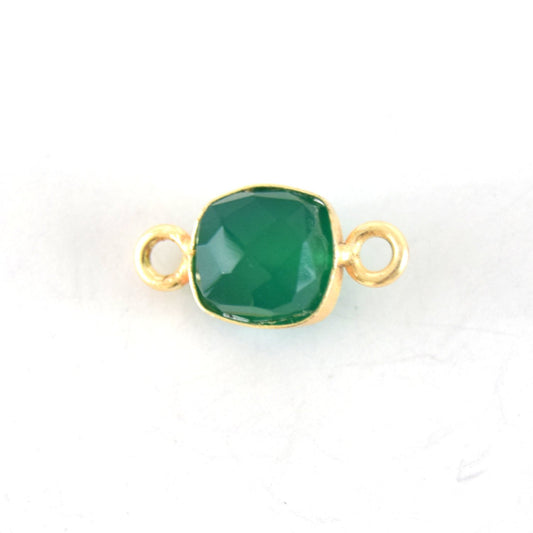 7-8mm Gold Finish Faceted Green Onyx Cube/Square Shaped Plated Copper Bezel Connector