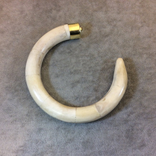 3.5" White/Ivory Curved Round Tusk/Claw Shaped Natural Ox Bone Pendant with Plain Gold Cap - Measuring 83mm x 90mm, Approx.