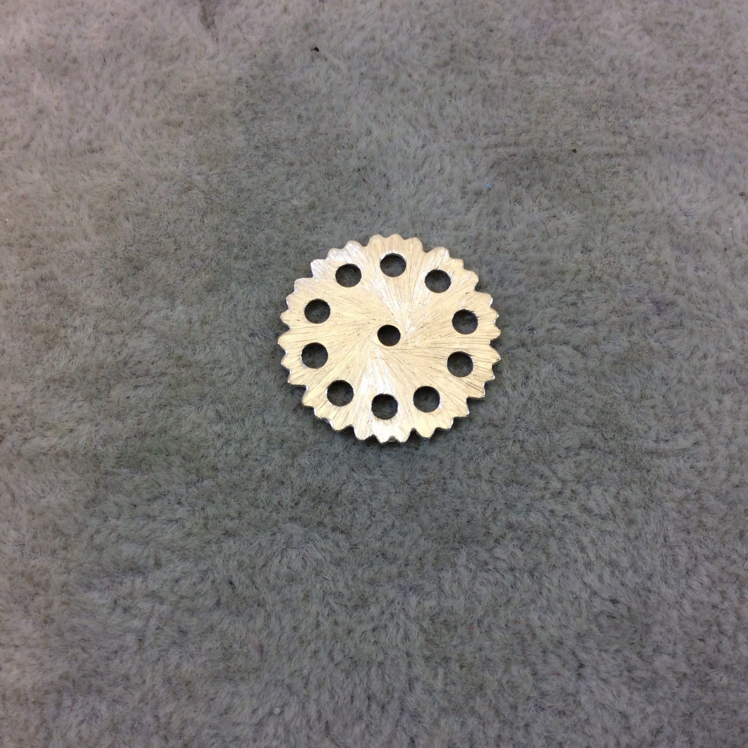 Medium Sized Silver Plated Copper Open Cutout Gear/Flower Shaped Components - Measuring 21mm x 21mm - Sold in Packs of 10 (248-SV)