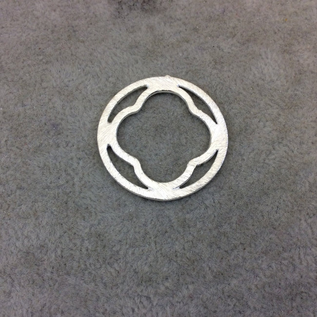 30mm Silver Brushed Finish Circular Quatrefoil Shaped Plated Copper Components - Sold in Pre-Counted Bulk Packs of 10 Pieces - (072-SV)