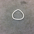 Medium Sized Silver Plated Copper Open Teardrop Shaped Connector/Link Components - Measuring 22mm x 22mm - Sold in Packs of 10 (219-SV)