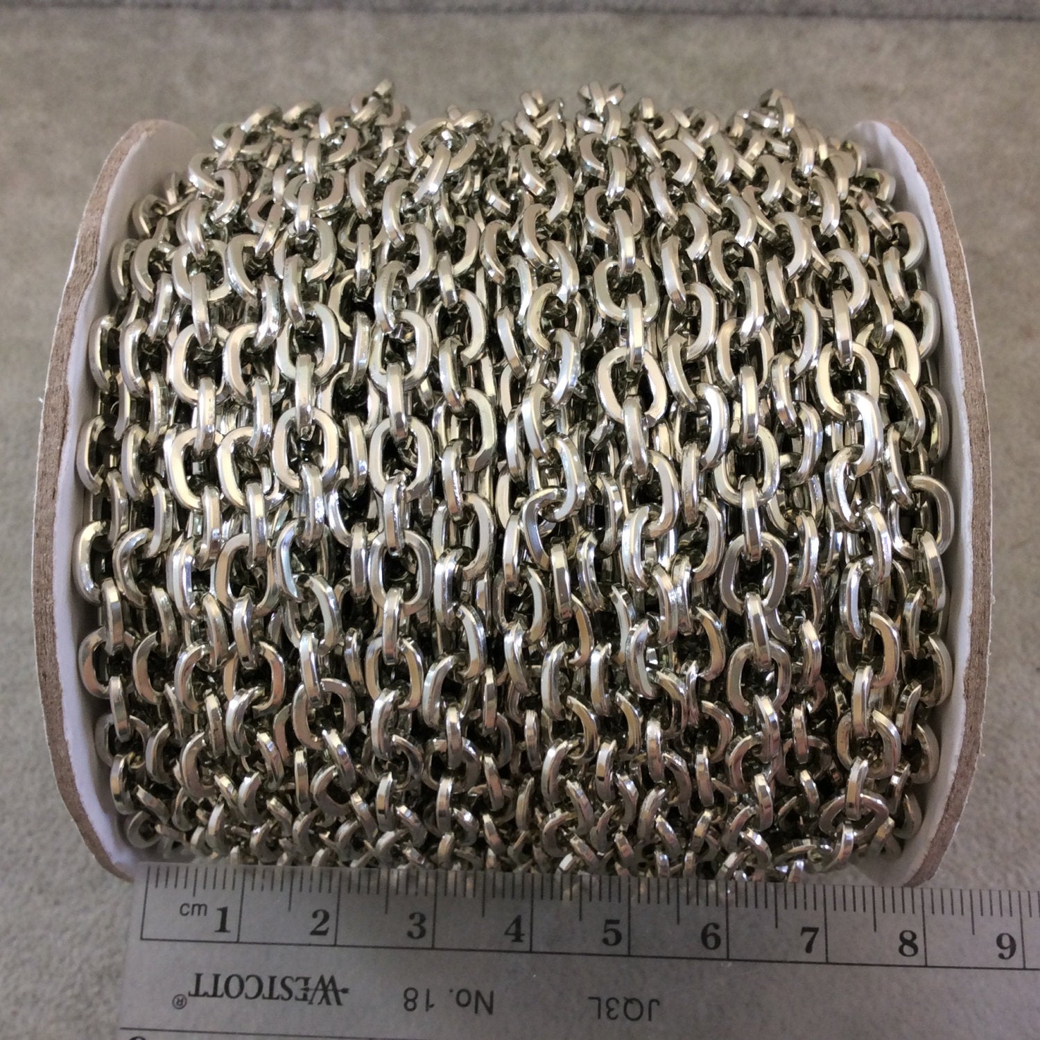 A1528 FULL SPOOL - Silver Plated Aluminum Round Wire Alternating Oval Shaped Link Curb Chain with 6mm x 8mm Links - Three Finishes Available