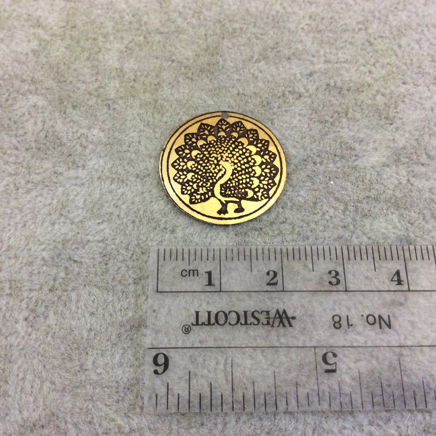 BULK PACK of 1" Gold Plated Detailed Peacock Embossed Round Copper Medallion Pendants  - Measuring 22mm x 22mm - Sold in Packs of 10