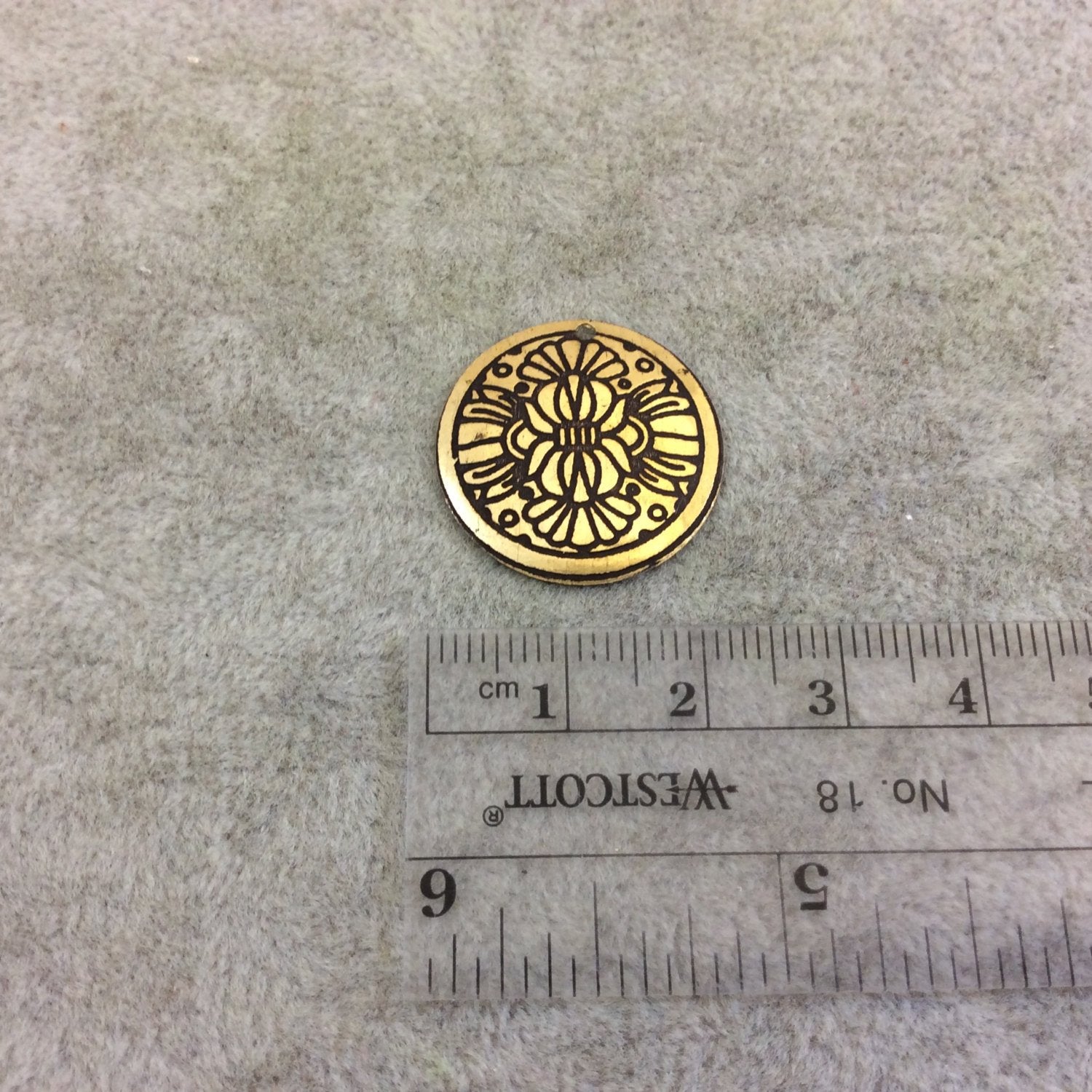 BULK PACK of 1" Gold Plated Detailed Floral/Lotus Embossed Round Copper Medallion Pendants  - Measuring 22mm x 22mm - Sold in Packs of 10
