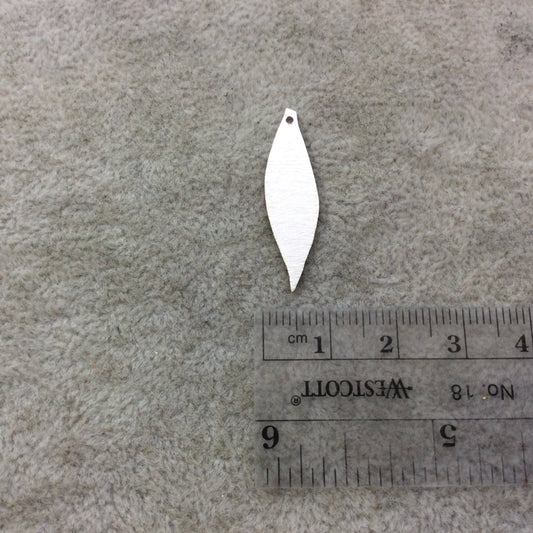 8mm x 31mm Silver Brushed Finish Blank Wavy Leaf Shaped Plated Copper Components - Sold in Pre-Counted Bulk Packs of 10 Pieces - (093-SV)