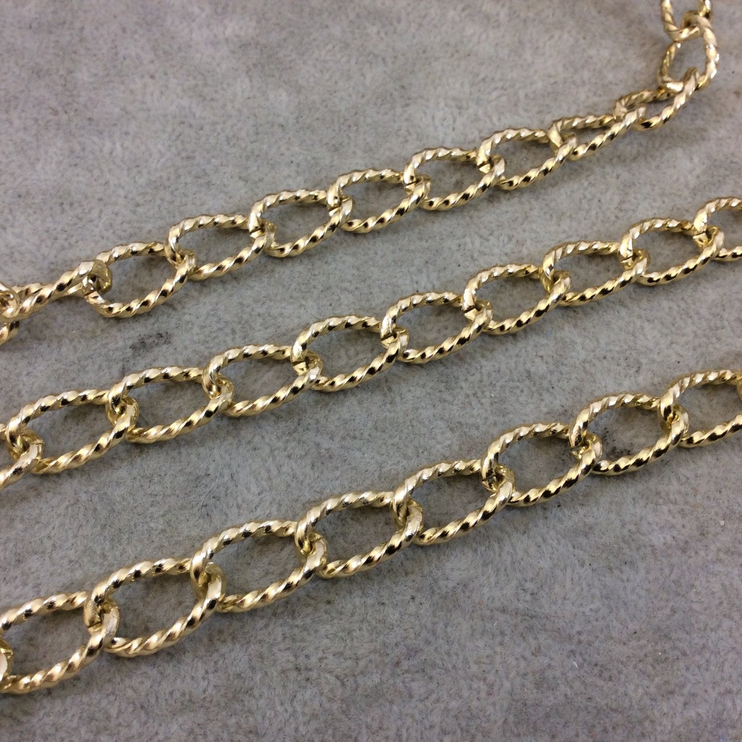 A1309 FULL SPOOL - Gold Plated Aluminum Oblong Oval Shaped Twisted Wire Link Curb Chain with 11mm x 17mm Links - Three Finishes Available
