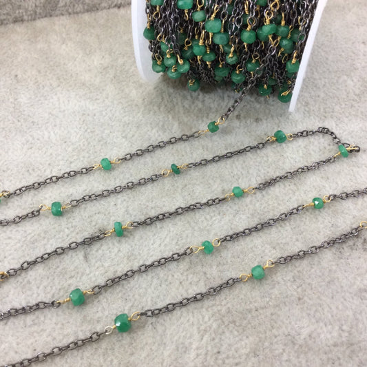 Gunmetal Plated Copper Spaced Rosary Chain W 3-4mm Faceted Natural Emerald Rondelle Shaped Beads (CH121-GM) - Sold by 1' Cut Sections!