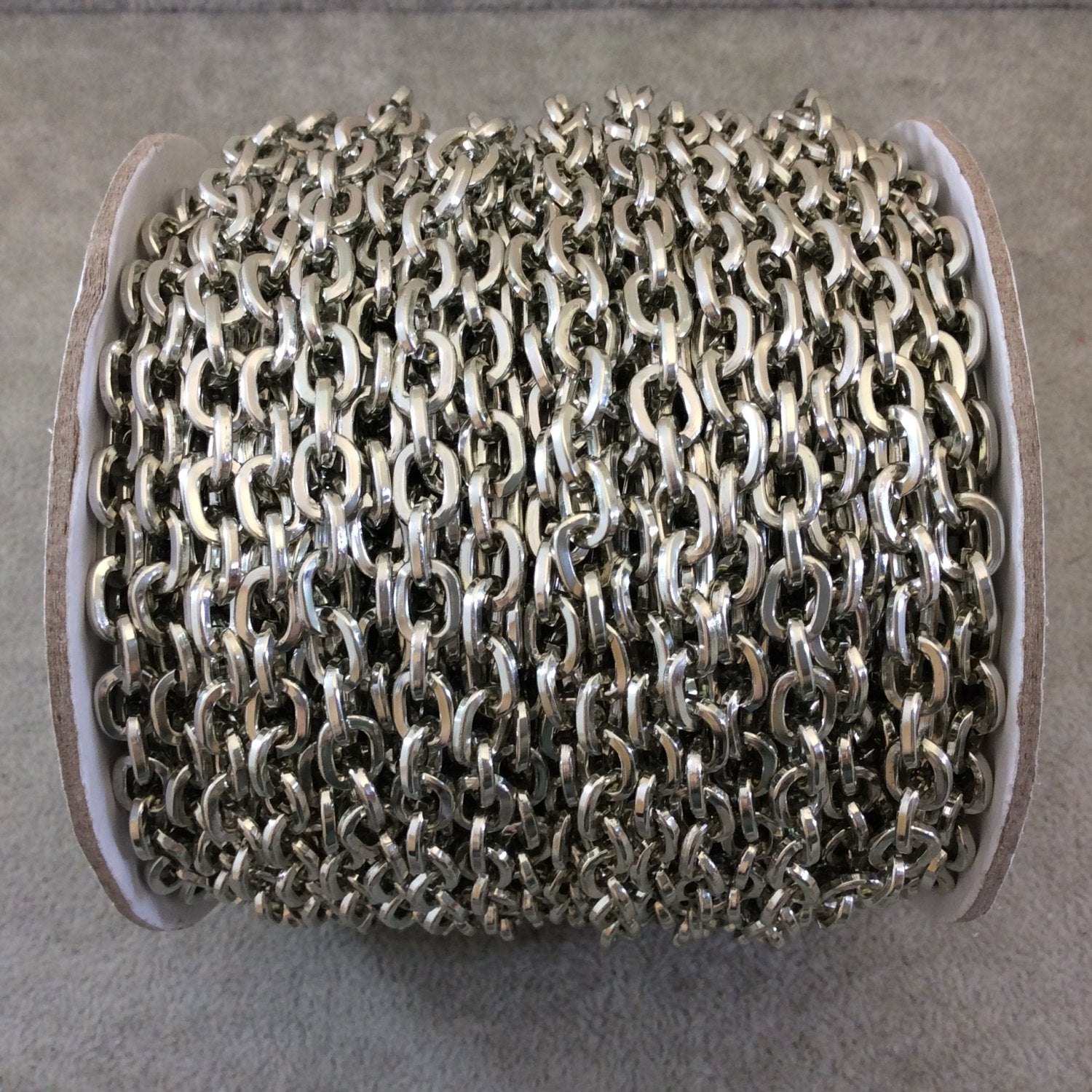 A1528 FULL SPOOL - Silver Plated Aluminum Round Wire Alternating Oval Shaped Link Curb Chain with 6mm x 8mm Links - Three Finishes Available