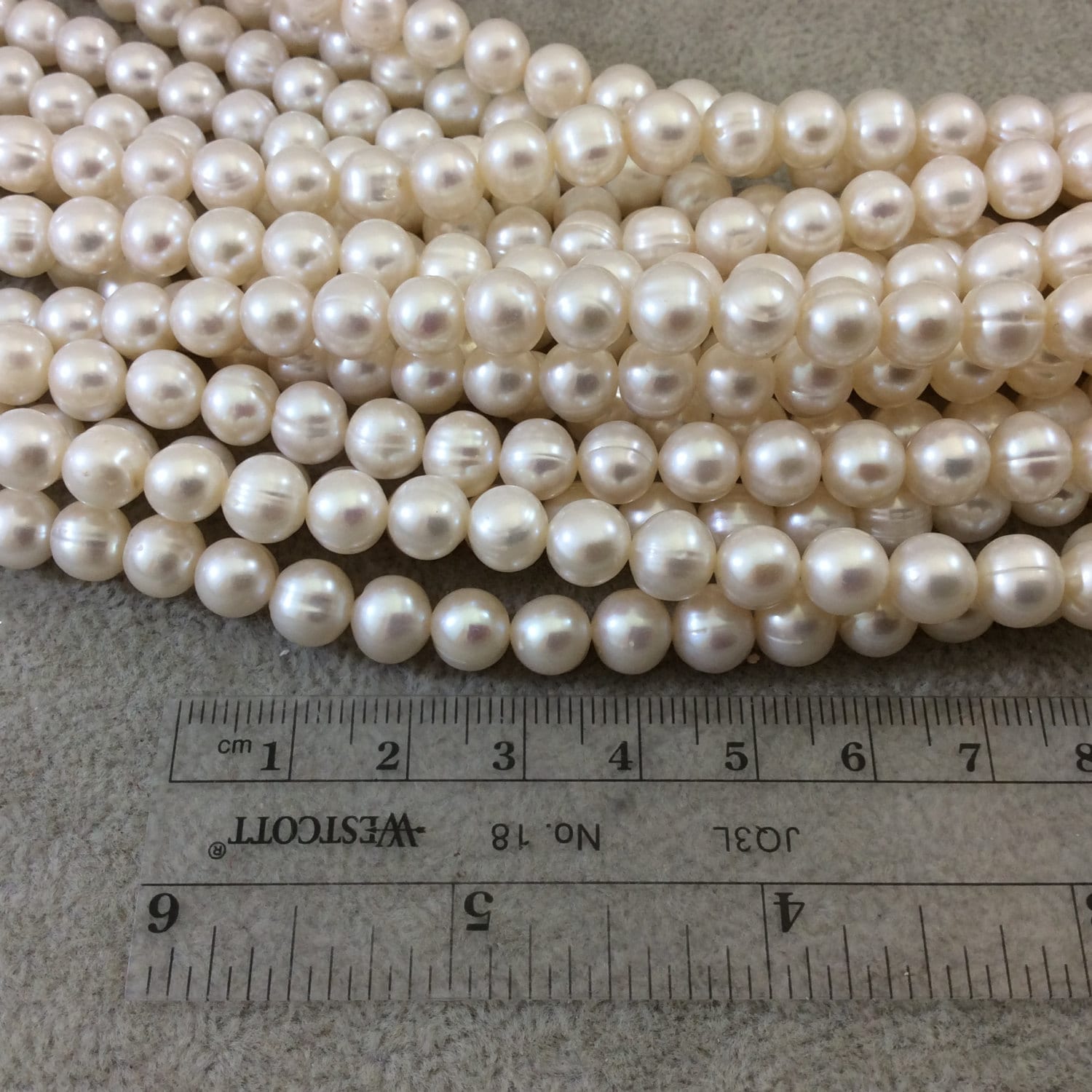 7-8mm AAA Quality Smooth Natural Freshwater Pearl Round/Ball Shaped Beads - 16" Strand (Approximately 60 Beads) - Sold by the Strand