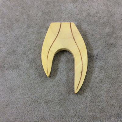 SALE 2.75" Pale Yellow Flat Stubby Deer Antler Shaped Natural Carved Wooden Drilled Pendant - Measuring 42mm x 68mm, Approx. - (TR275WDDAN)