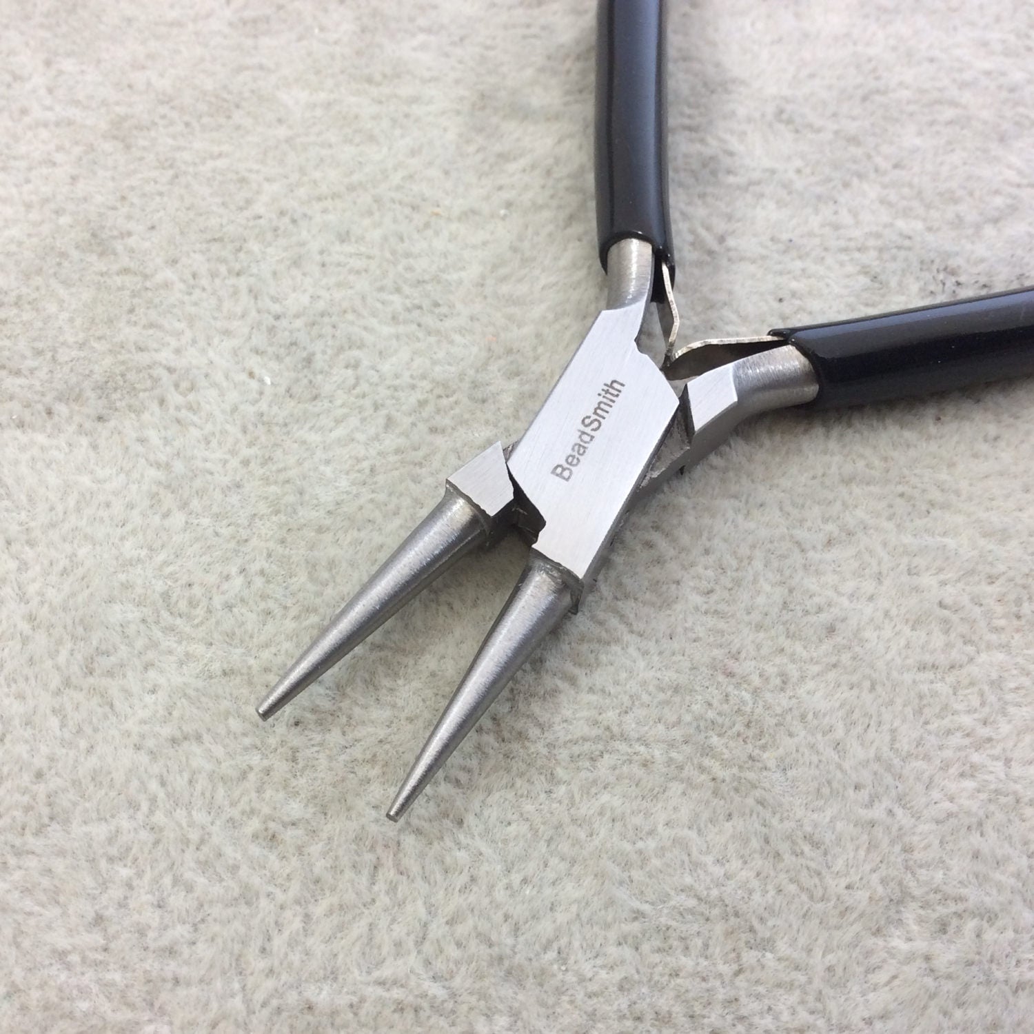 4.5" Beadsmith Super-fine Round Nosed Polished Steel Pliers with PVC Comfort Grips - Slim Line Economy Jewelry-Making Tool - (PL654)