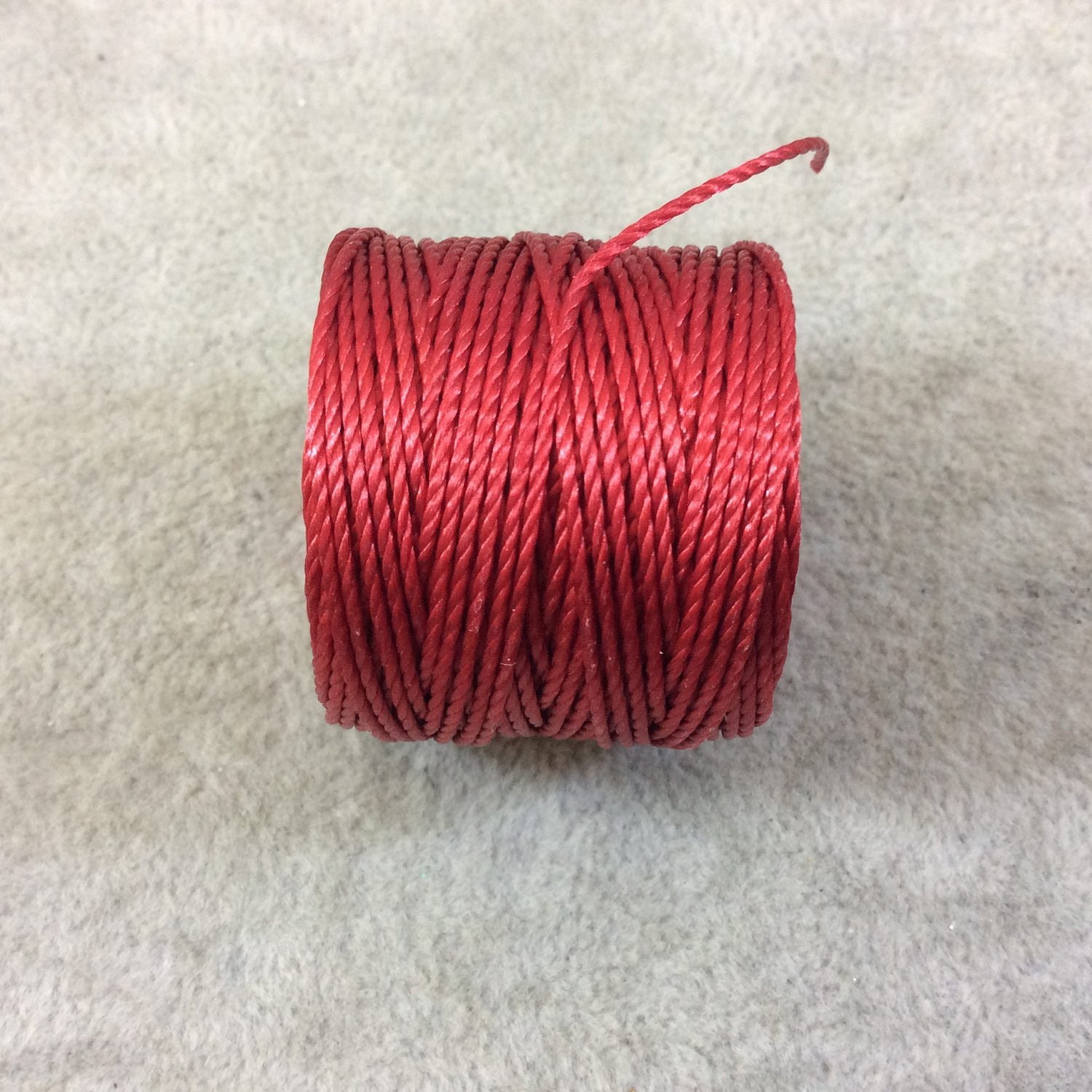 FULL SPOOL - Beadsmith S-Lon 400 Shanghai Red Nylon Macrame/Jewelry Cord - Measuring 0.9mm Thick - 35 Yards (105 Feet) - (SL400-SR)