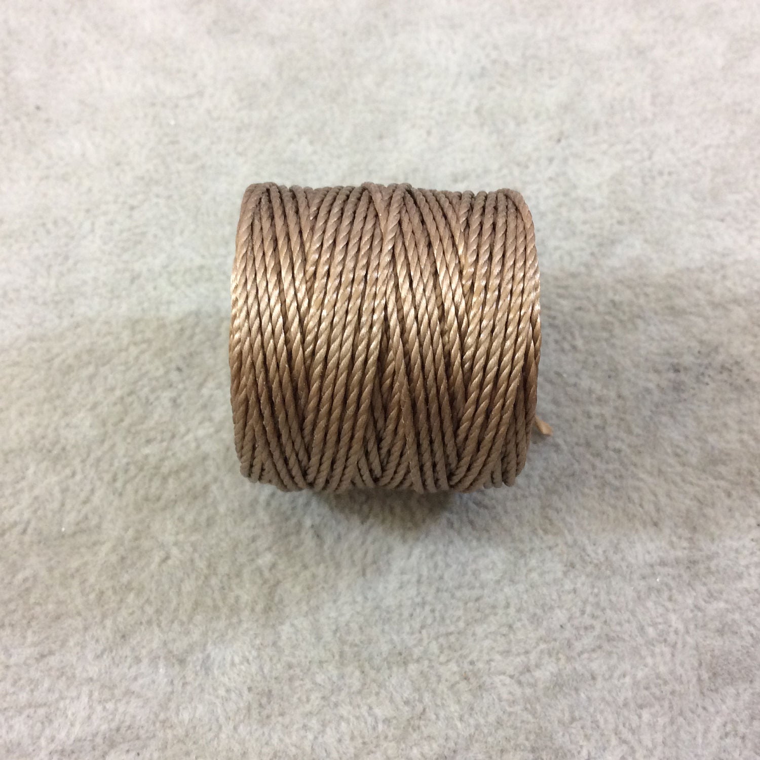 FULL SPOOL - Beadsmith S-Lon 400 Medium Brown Nylon Macrame/Jewelry Cord - Measuring 0.9mm Thick - 35 Yards (105 Feet) - (SL400-MBR)