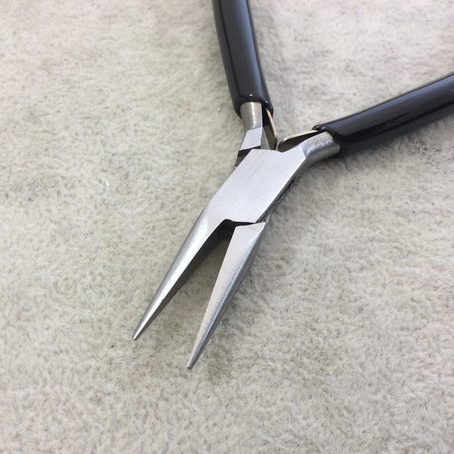 4.5" Beadsmith Super-fine Chain Nosed Polished Steel Pliers with PVC Comfort Grips - Slim Line Economy Jewelry-Making Tool - (PL650)