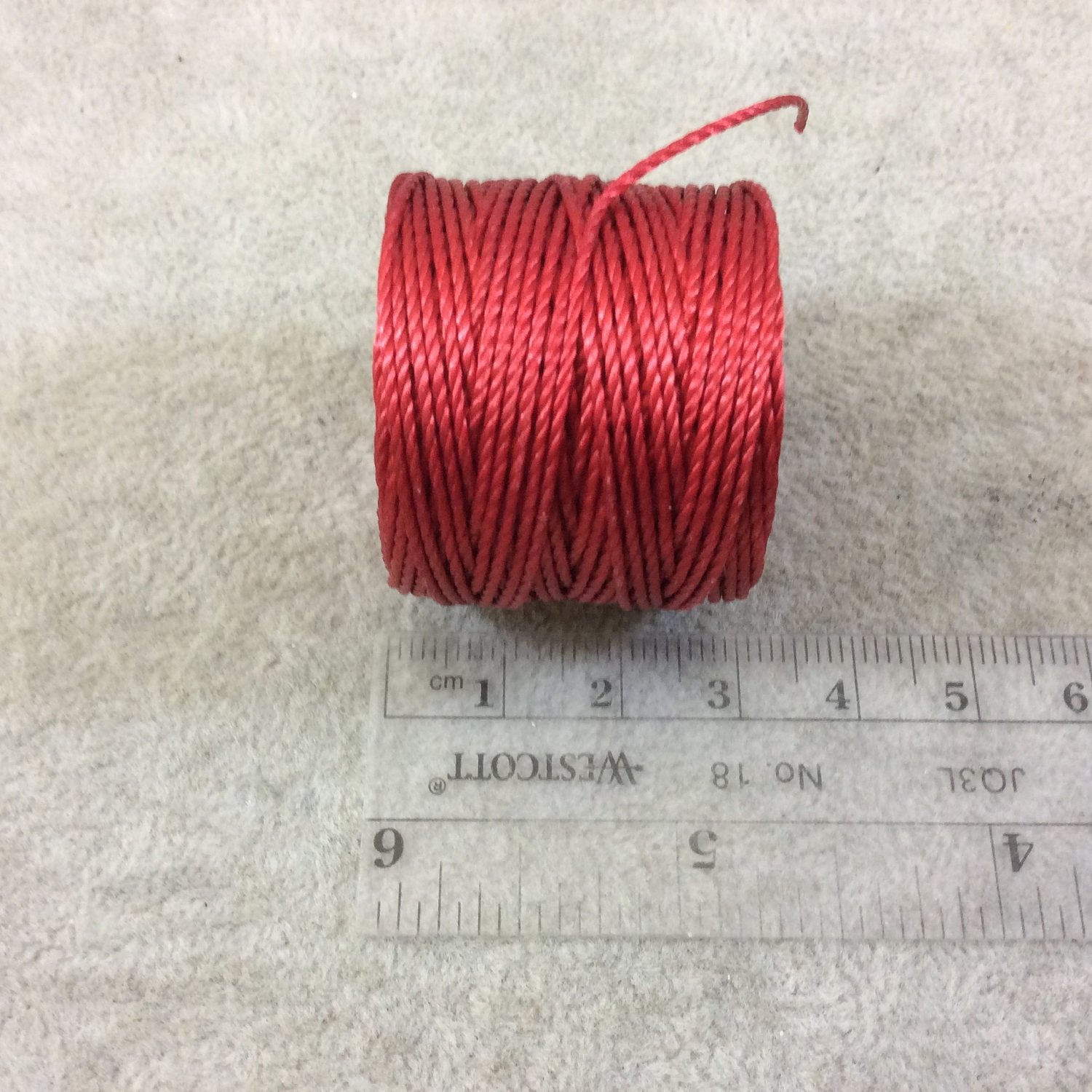 FULL SPOOL - Beadsmith S-Lon 400 Shanghai Red Nylon Macrame/Jewelry Cord - Measuring 0.9mm Thick - 35 Yards (105 Feet) - (SL400-SR)