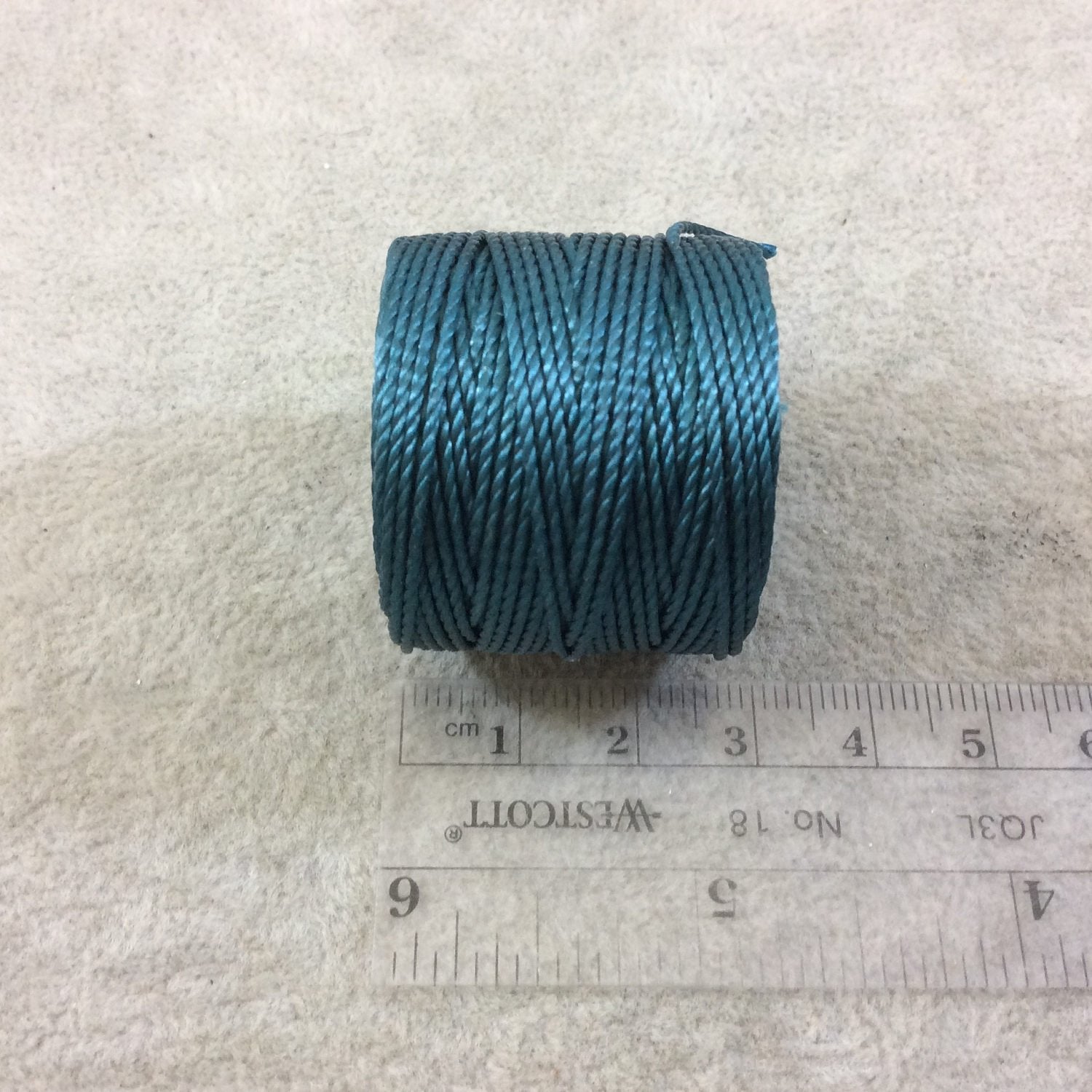 FULL SPOOL - Beadsmith S-Lon 400 Deep Green/Blue Nylon Macrame/Jewelry Cord - Measuring 0.9mm Thick - 35 Yards (105 Feet) - (SL400-GB)