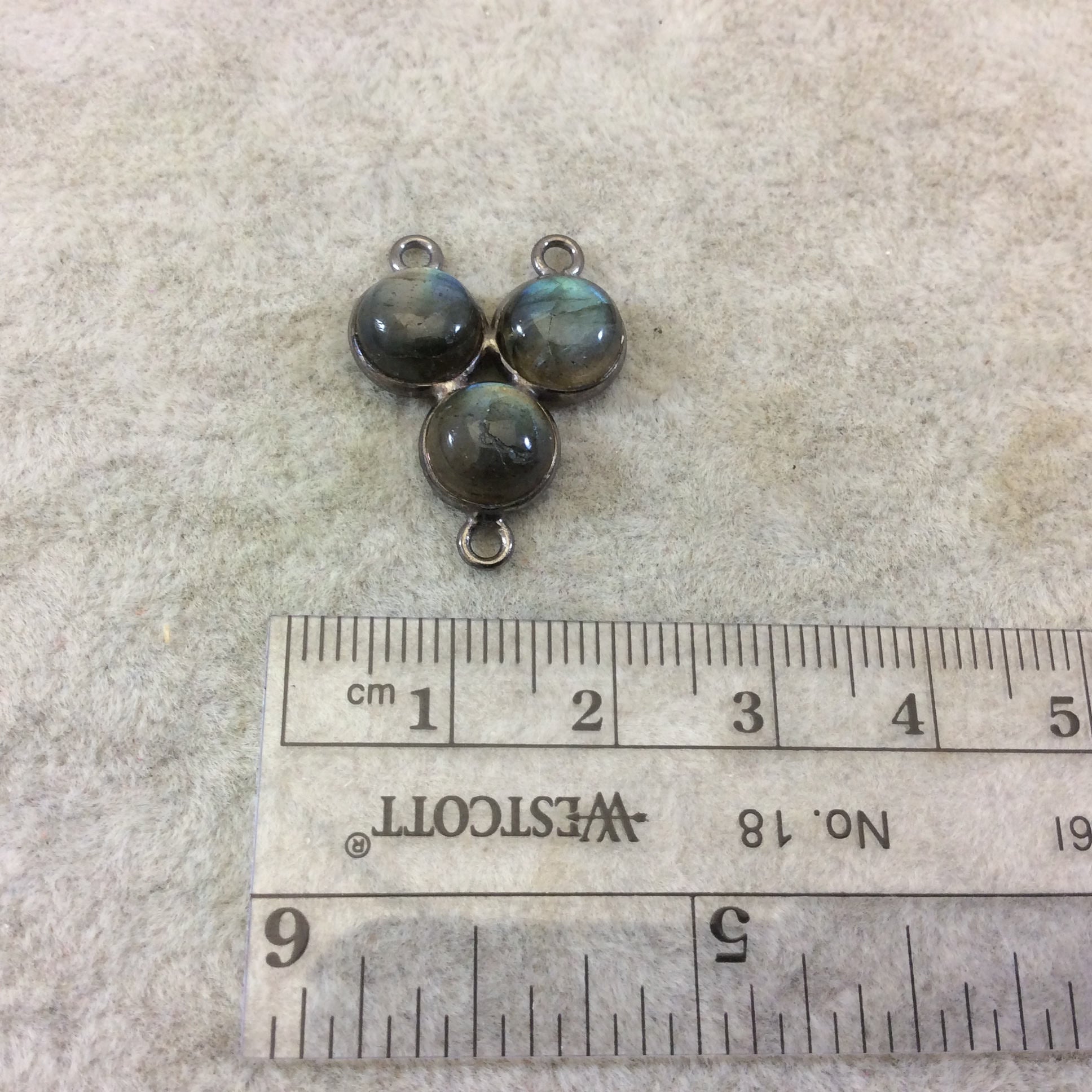 Labradorite Bezel | Gunmetal Finish Smooth Natural Flashy 3 Stone (8mm) Trillion Shape Copper plated Bezel 3 Ring Connector- 18mm x 18mm
