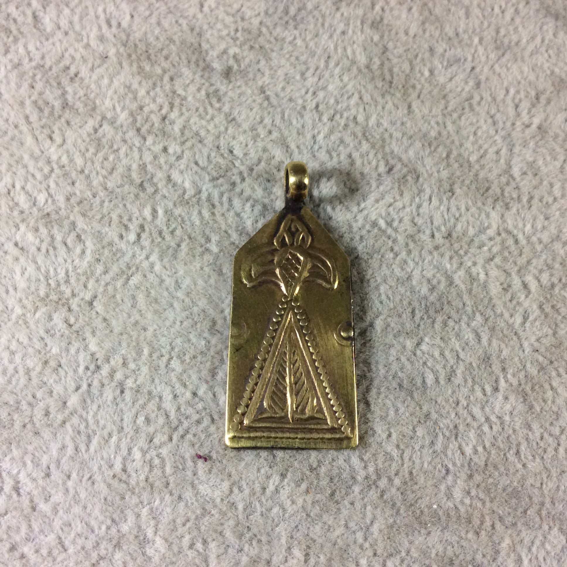 16mm x 32mm Oxidized Gold Plated Rustic Copper Embossed Shield/Emblem Shaped Pendant w/ Attached Ring  - Sold Individually (CR-12)