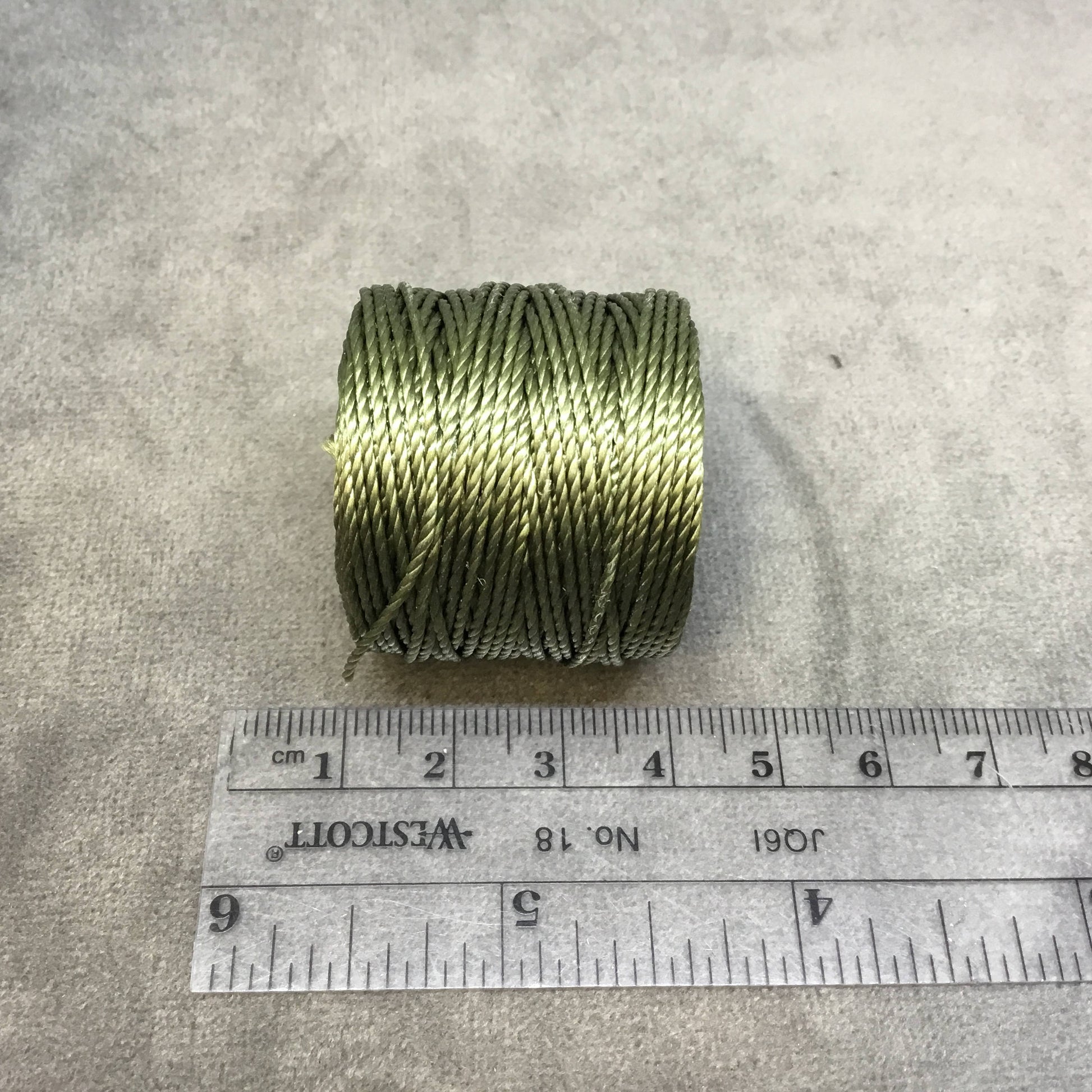 FULL SPOOL - Beadsmith S-Lon 400 Olive Green Nylon Macrame/Jewelry Cord - Measuring 0.9mm Thick - 35 Yards (105 Feet) - (SL400-OL)