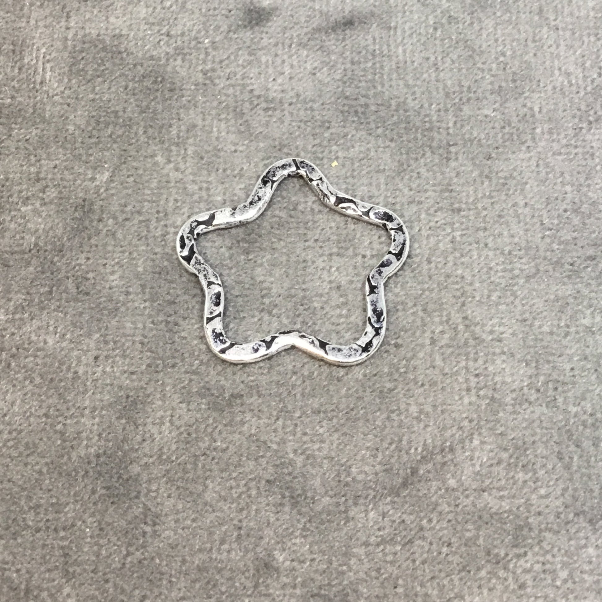 23mm x 23mm Silver Textured Finish Open Star Shaped Plated Copper Components - Sold in Pre-Counted Bulk Packs of 10 Pieces - (456-SV)