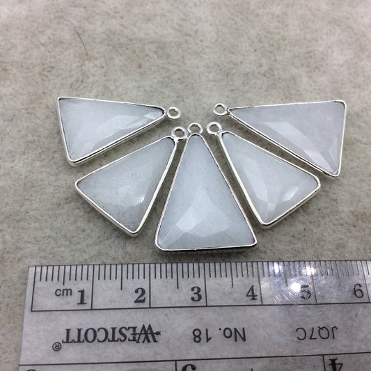 Silver Plated Natural White Beryl Faceted Arrow/Triangle Shaped Copper Bezel Pendant - Measures 18mm x 20-25mm - Sold Individually, Random
