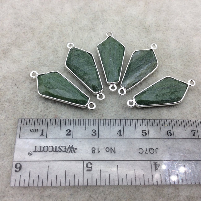 Silver Finish Faceted Green Aventurine Dagger Shape Bezel - Plated Copper Connector ~ 12mm x 25mm - Sold Individually