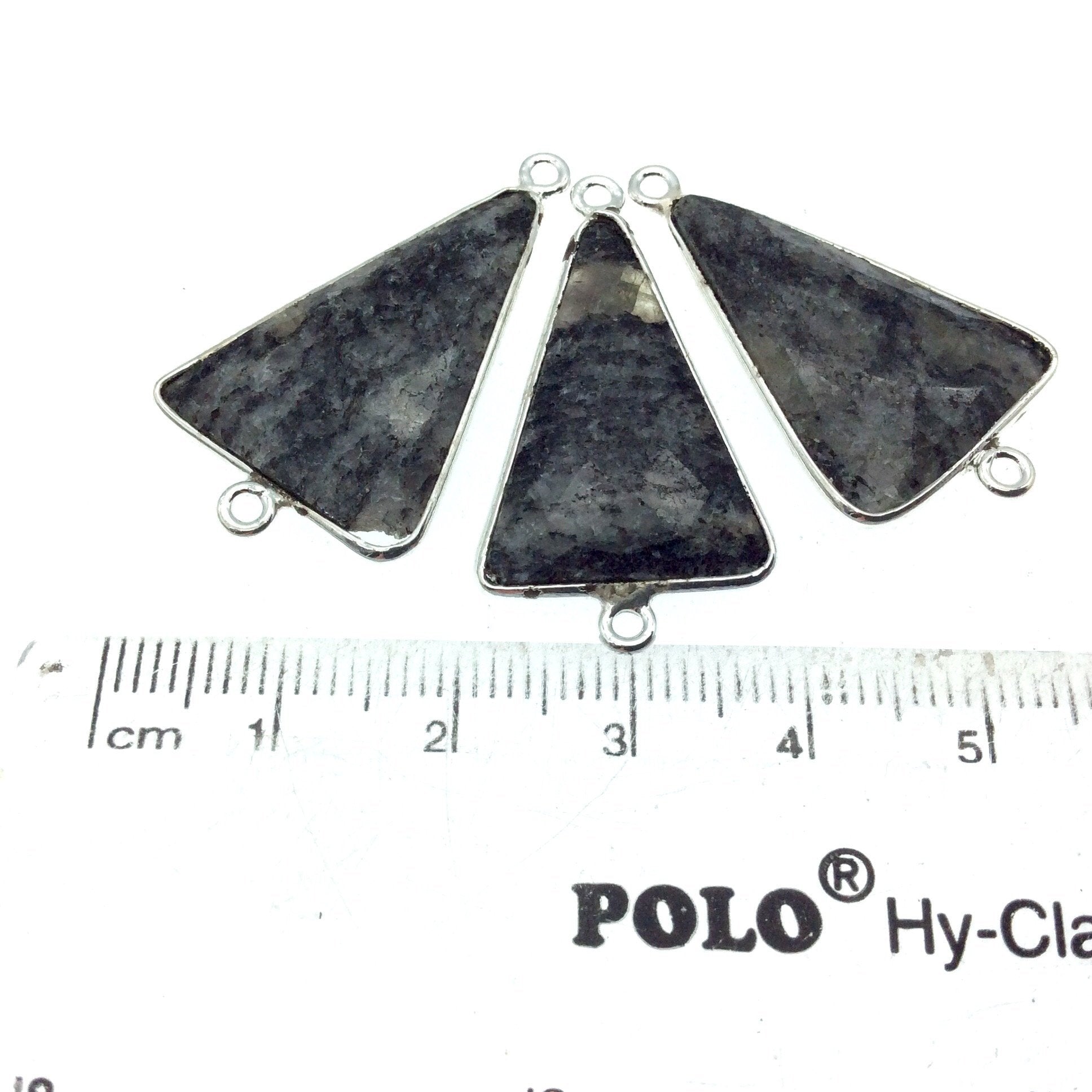 Silver Finish Faceted Black Feldspar Triangle Shaped Bezel Connector Component - Measuring 20mm x 25mm - Natural Semi-precious Gemstone