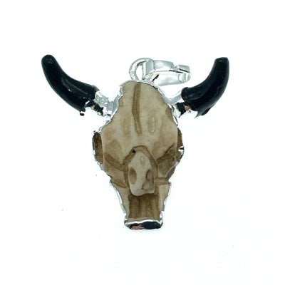 1" Silver Electroplated Open Face Steer Skull With Gunmetal Horn Shaped Resin Pendant with Attached Bail - ~25mm x 22mm. - Sold Individually