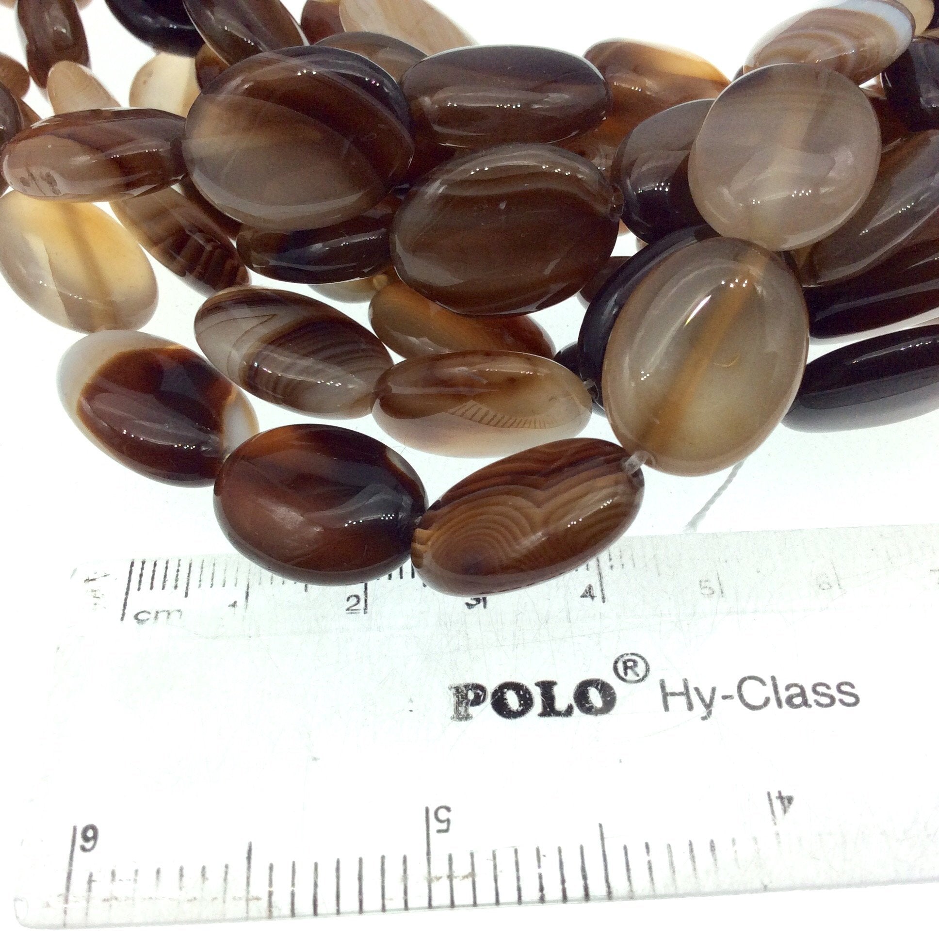 Natural Dark Brown/White  Banded Agate Oval Beads - 15.75" Strand (Approx. 20 Beads) -  15mm x 20mm, Approximately - Sold by the Strand
