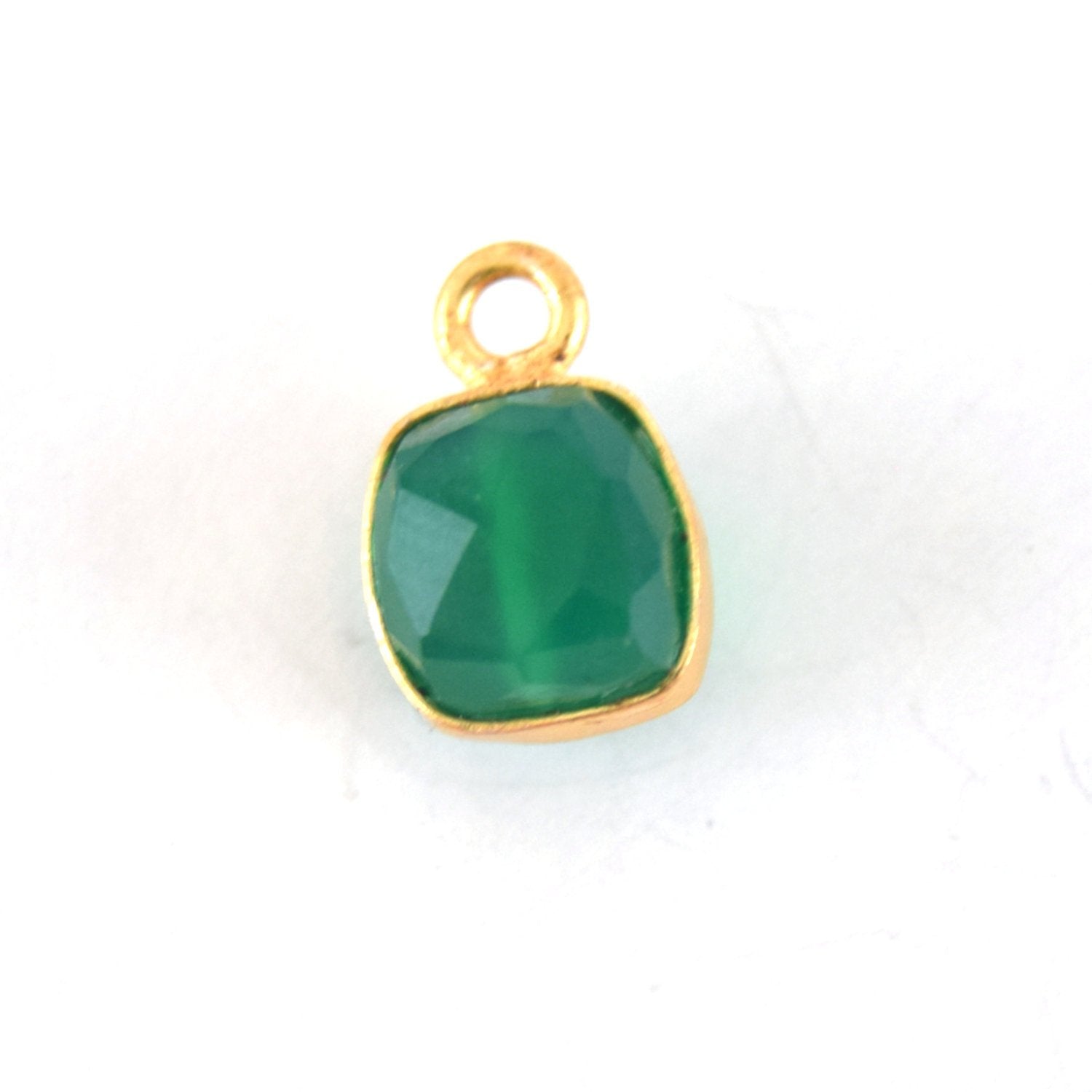 7-8mm Gold Finish Faceted Green Onyx Cube/Square Shaped Plated Copper Bezel Pendant
