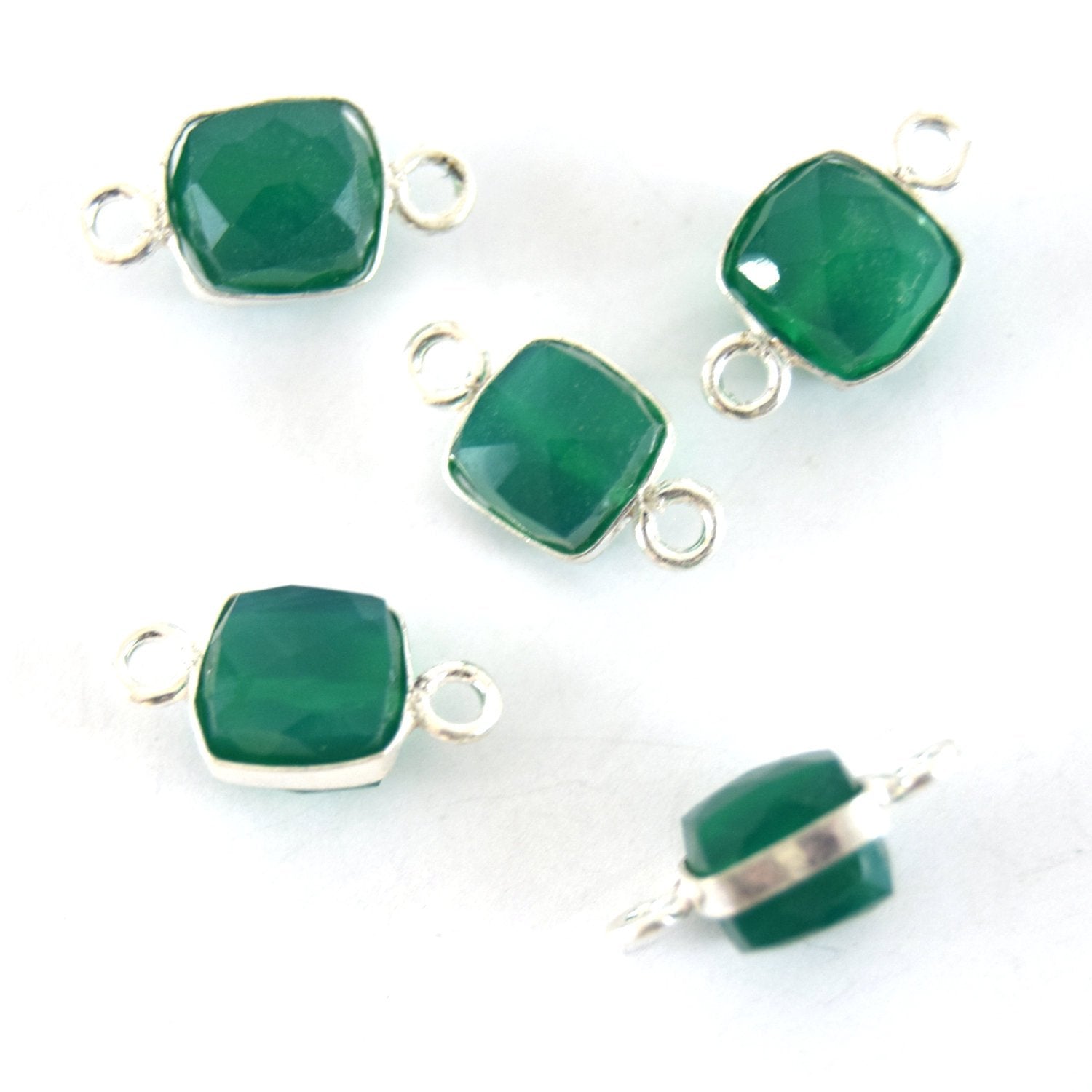 7-8mm Silver Finish Faceted Green Onyx Cube/Square Shaped Plated Copper Bezel Connector