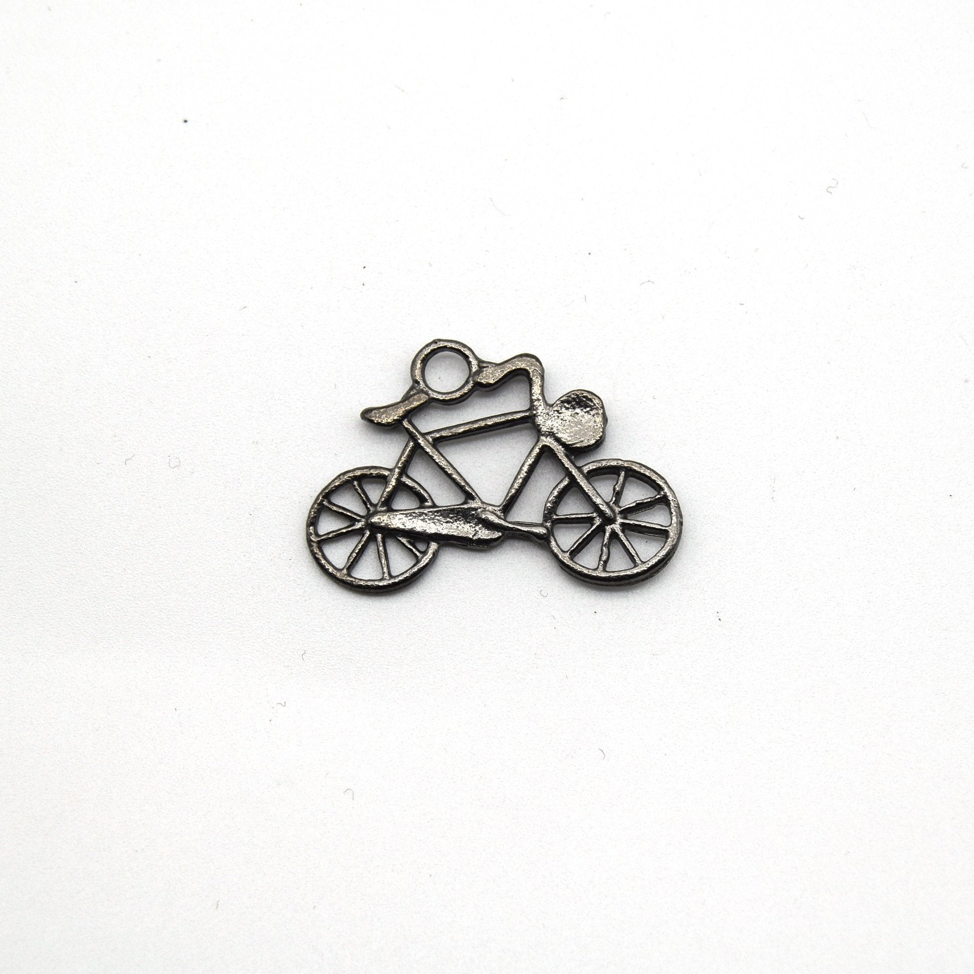 20mm x 29mm Gunmetal Plated Copper Antique Bicycle Pendant with One Ring - Sold Indivually