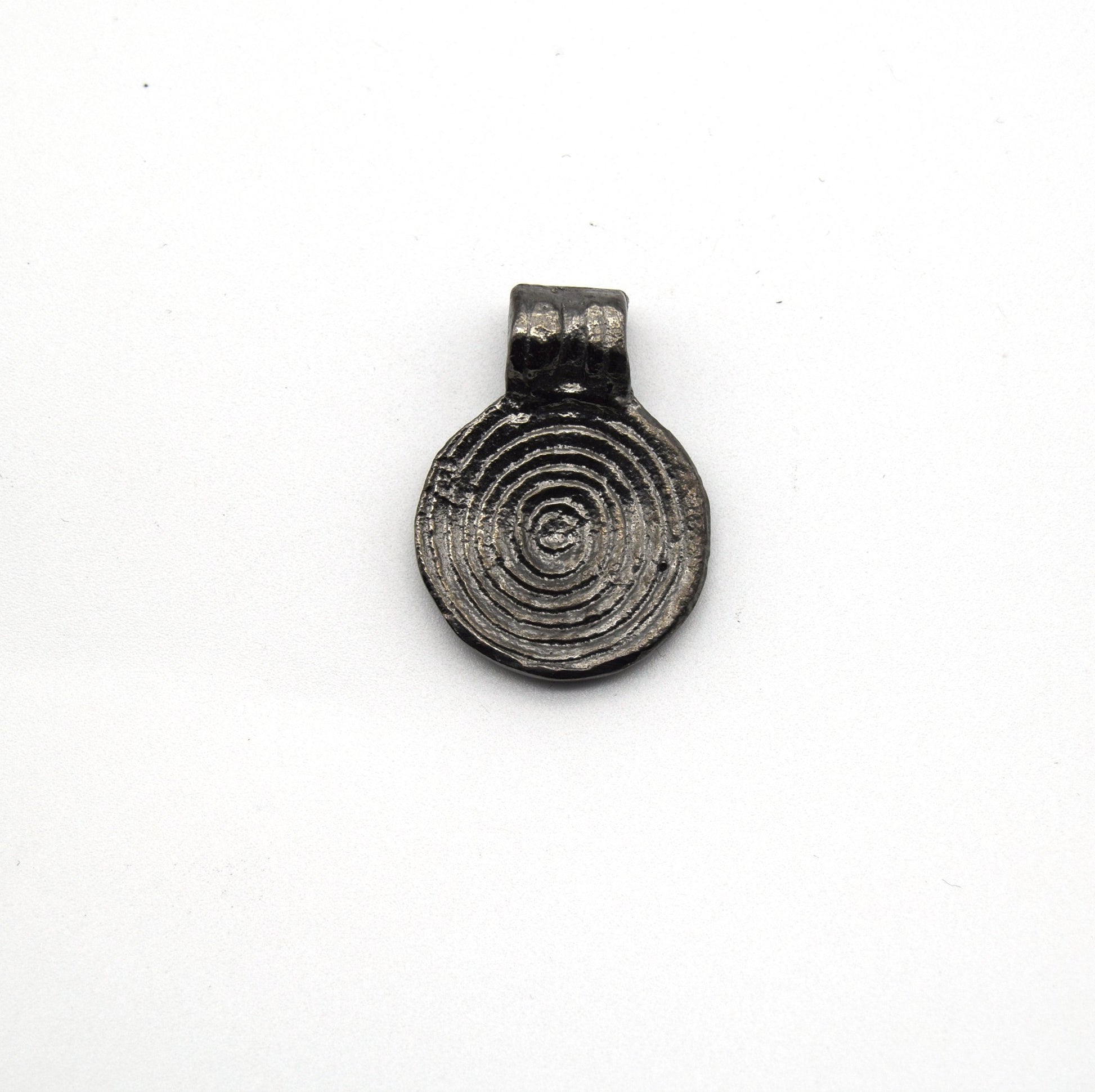 19mm x 20mm Gunmetal Plated Copper Embellished Spiral Coin Charm/Pendant - Sold Individually