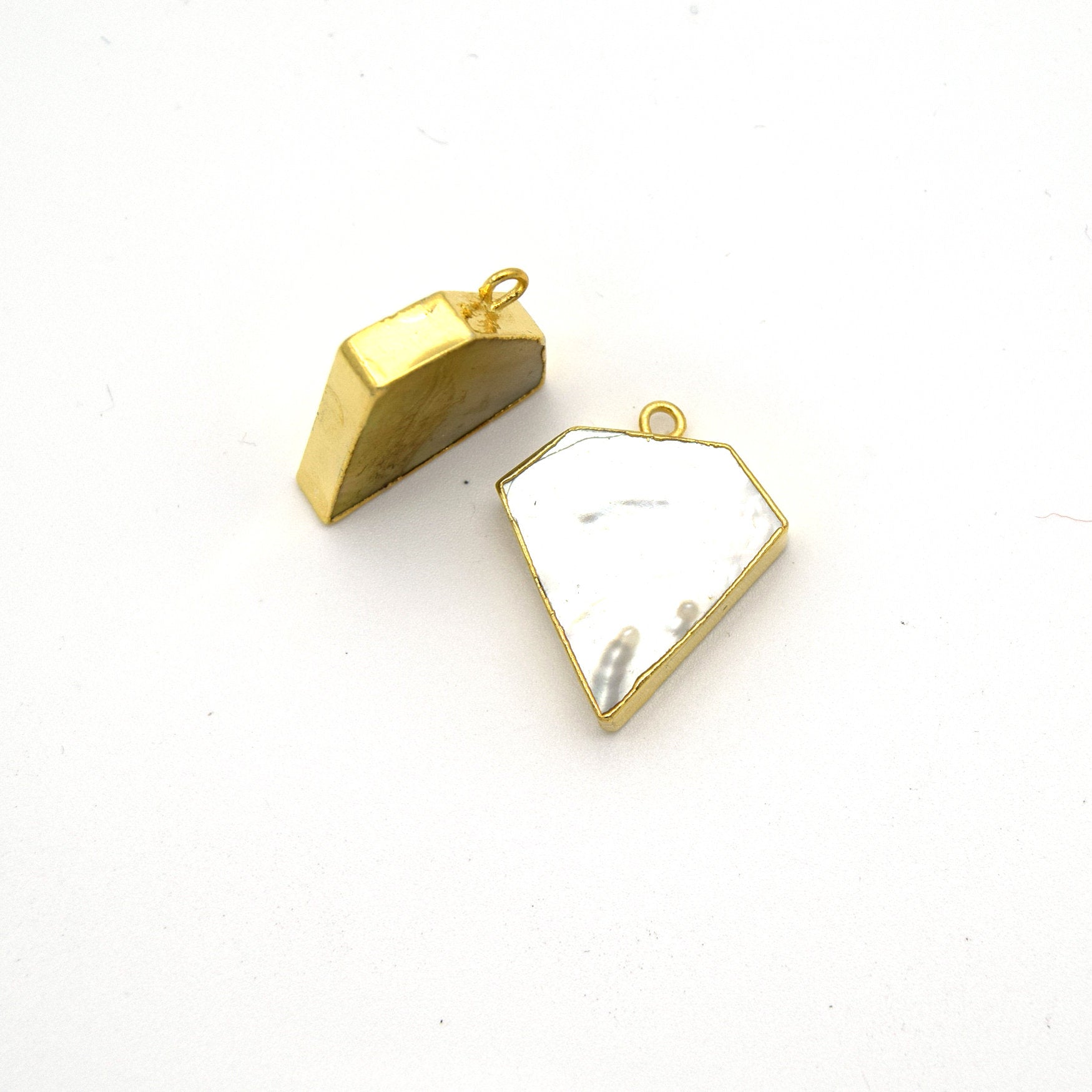 20mm x 20mm Gold Plated Natural Iridescent White Abalone Flat Shield Shaped Pendant