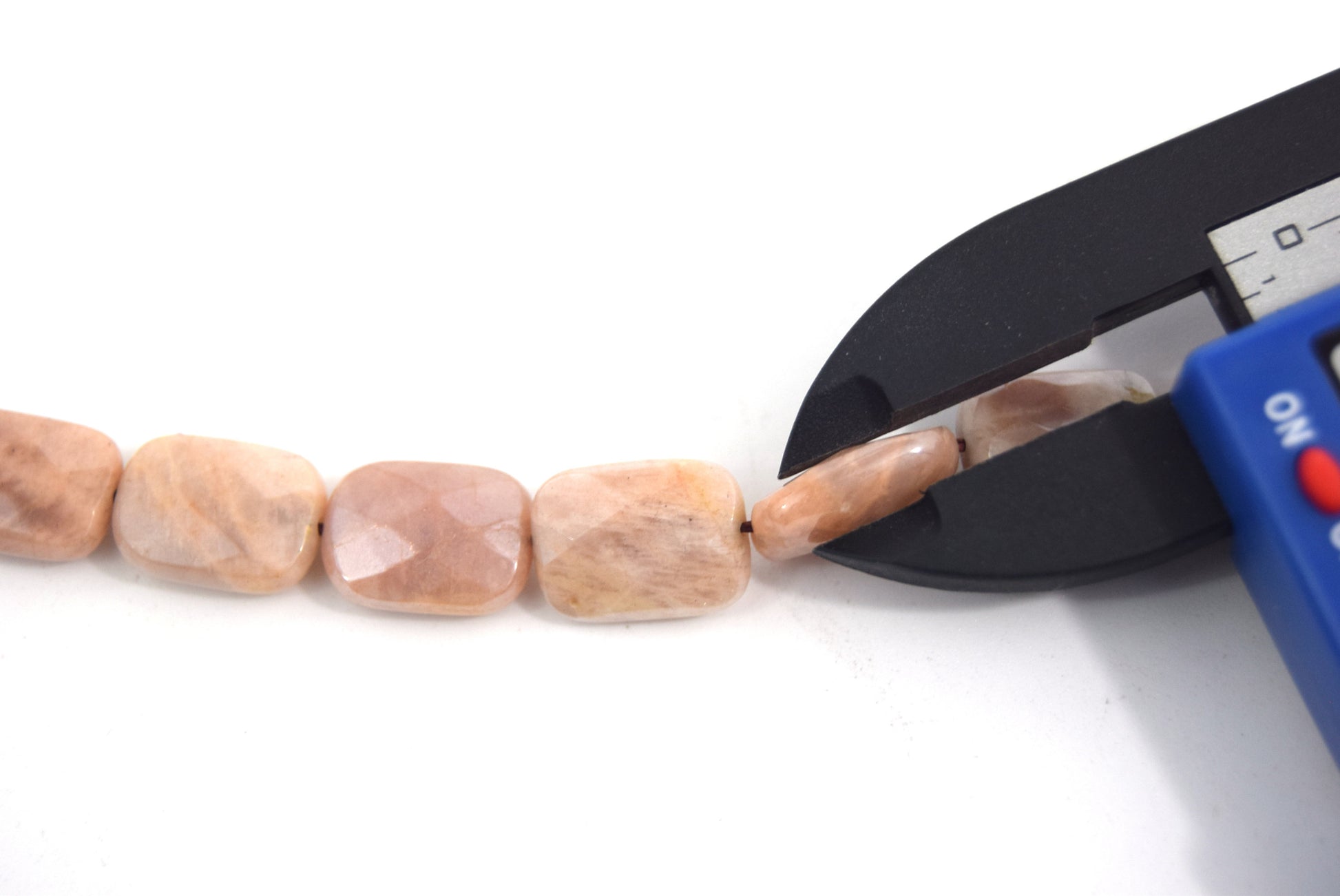 14mm Natural Peach Moonstone Faceted Rectangle Shaped Beads - (Approx. 16" Strand ~27 Beads)