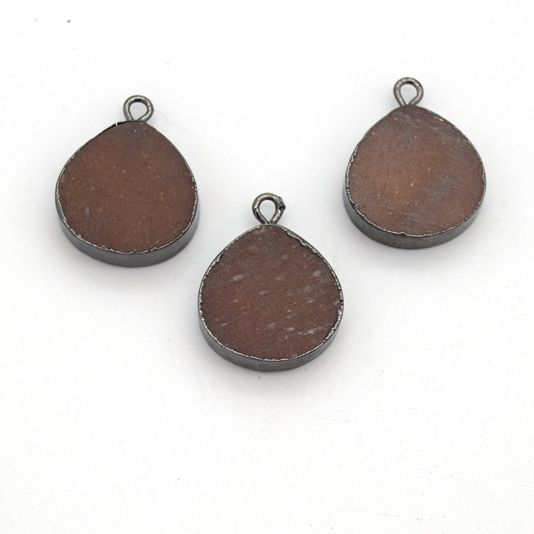 14mm x 15mm Gunmetal Plated Flat Teardrop/Heart Shaped Peach Moonstone Pendant - Sold Individually