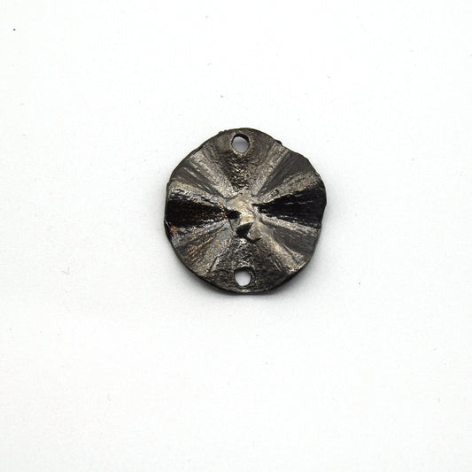 23mm x 24mm Gunmetal Plated Copper Radiating Lined Coin Charm/Pendant  - Sold Individually