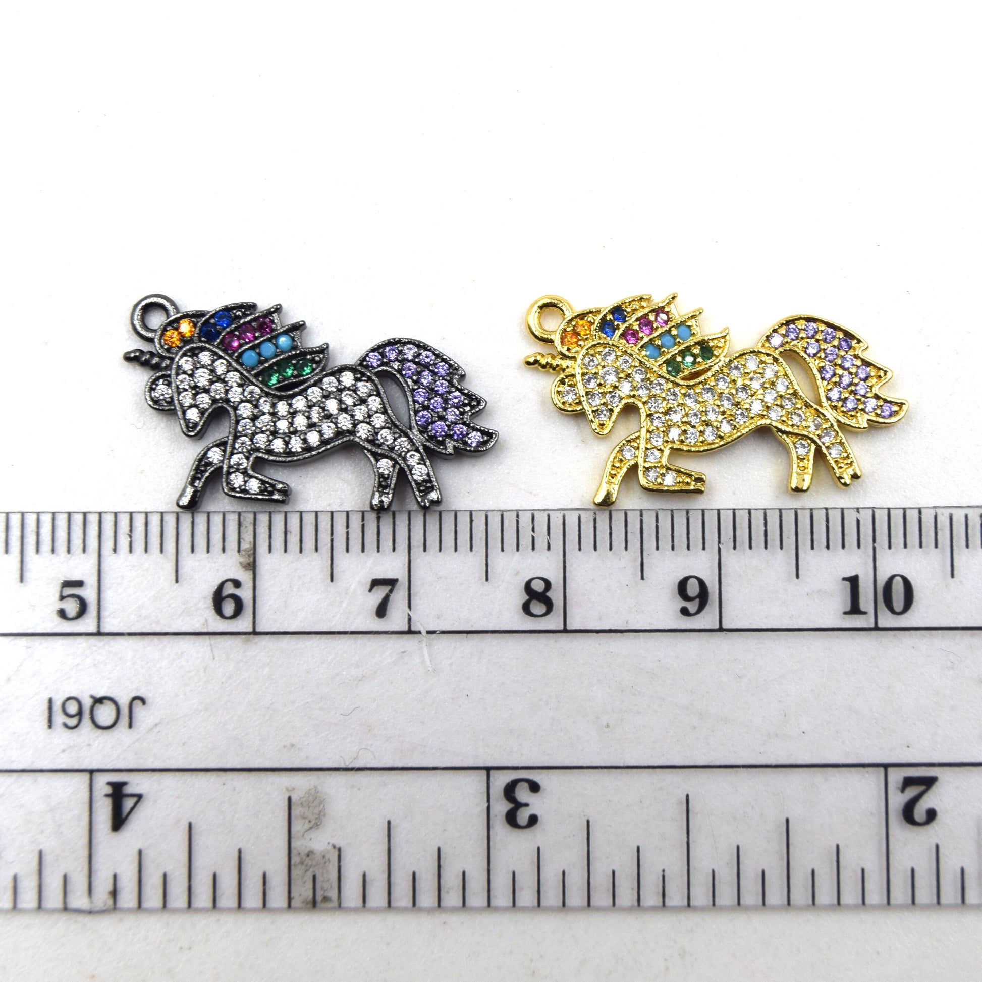 CZ Pendant | 15mm x 25mm Unicorn Shaped Cubic Zirconia Pendant/Charm - Gold and Gunmetal available