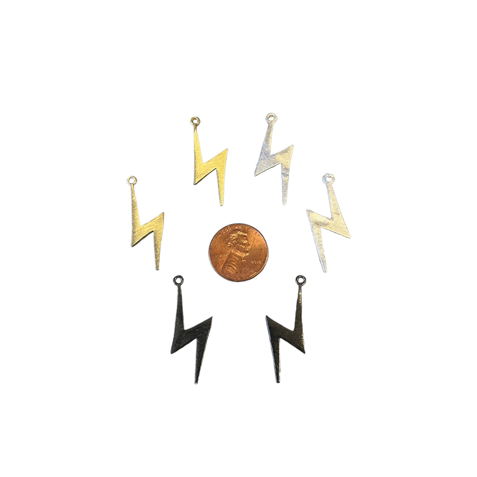 Lightning bolt-shaped findings for jewelry making, perfect for adding a unique and dramatic touch to any creation.