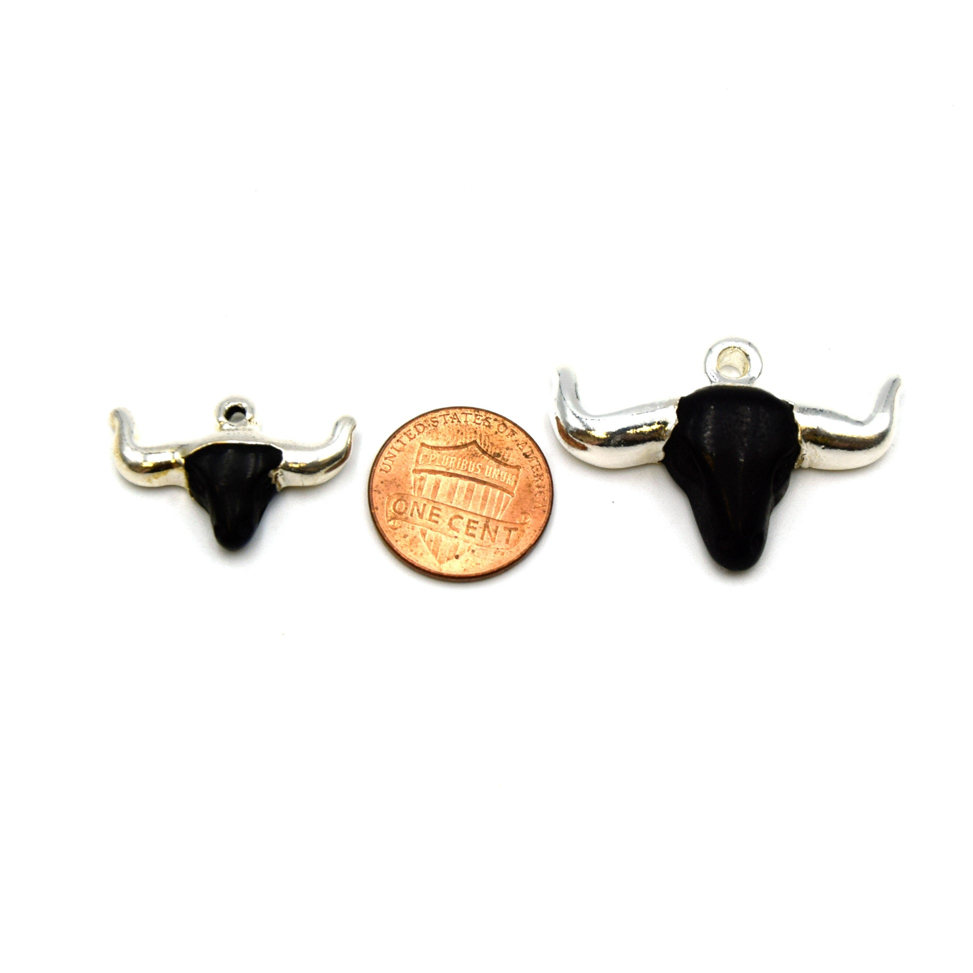 Acrylic Steer Head Shaped Pendants - Assorted Colors