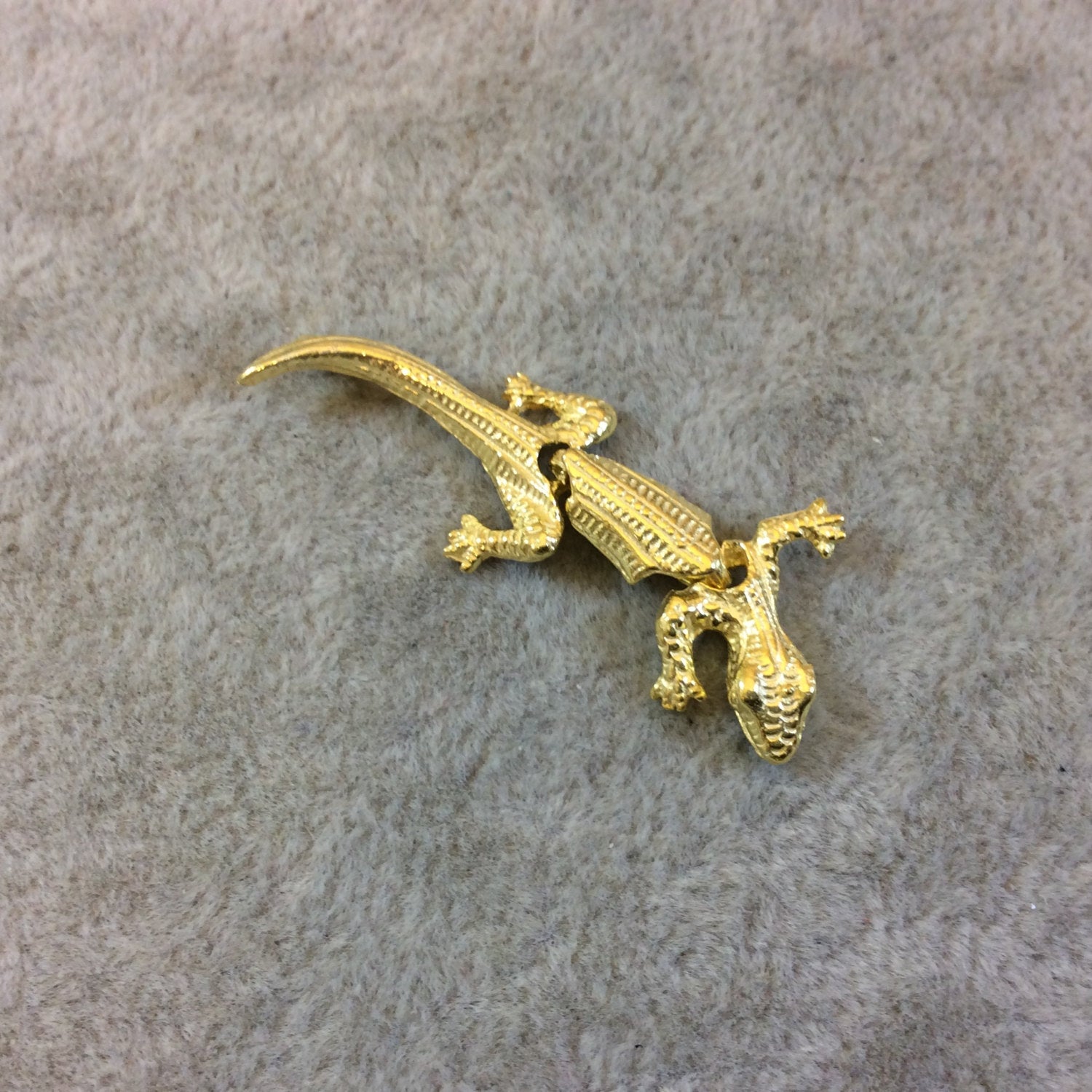 Bright Gold Tone Jointed Lizard Shaped Cast Alloy Charm/Pendant - Measuring 15mm x 40mm, Approximately - Sold Individually