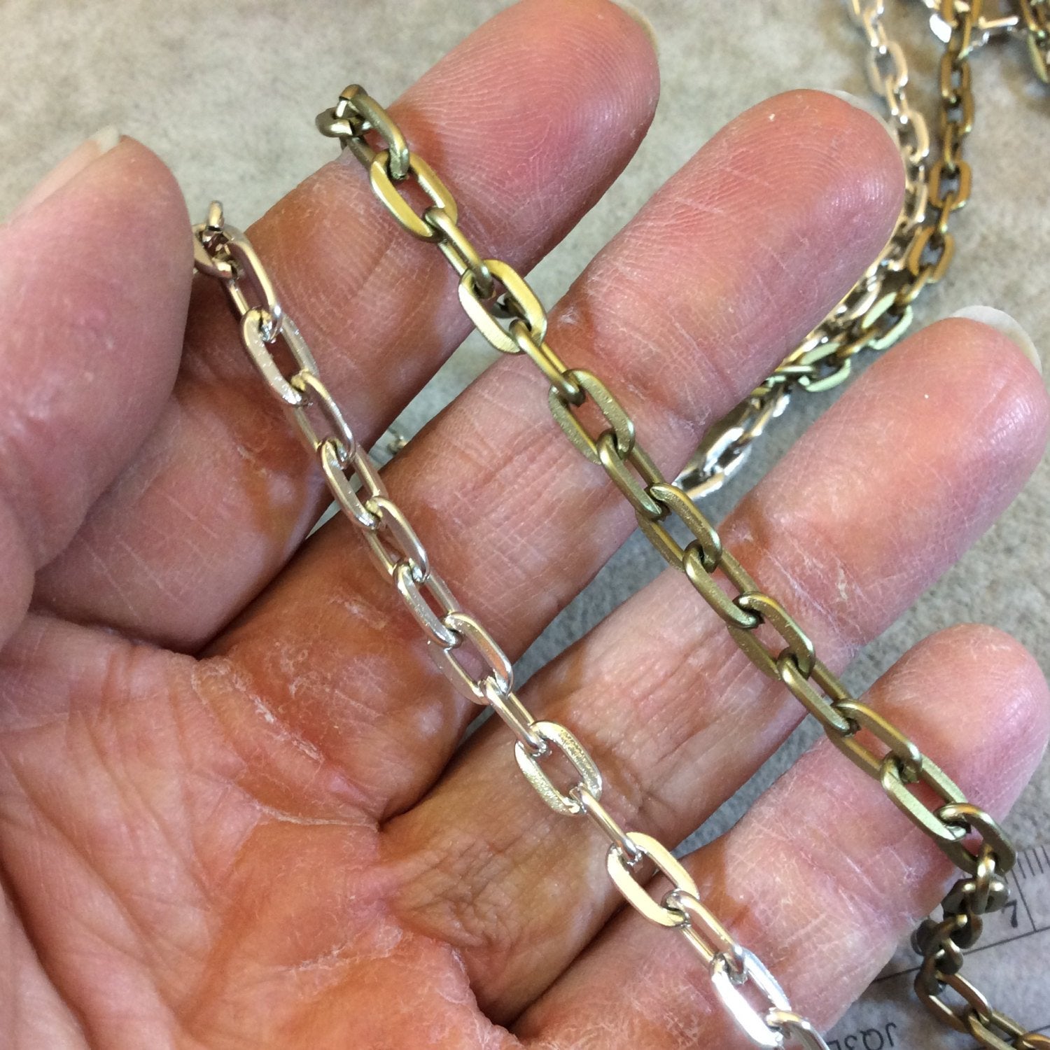 A1706 FULL SPOOL - Silver Plated Aluminum Alternating Flat Link Oval Shaped Cable Chain with 5mm x 8mm Links - Three Finishes Available