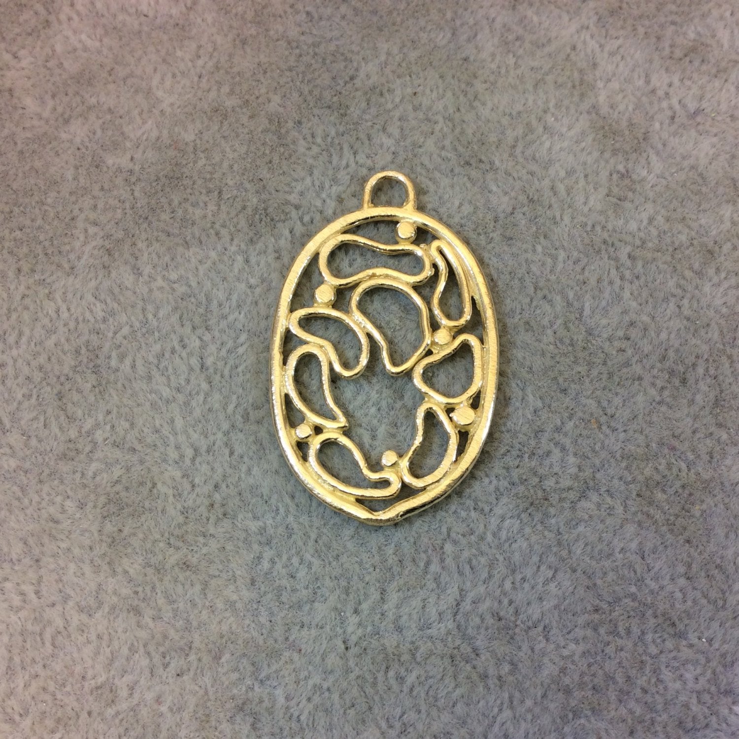 Small Sized Gold Plated Copper Squiggle Line-Filled Oval Shaped Components - Measuring 24mm x 30mm - Sold in Packs of 10 (422-GD)